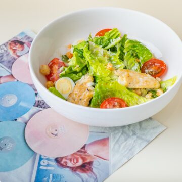 Салат цезарь с курицей, 230 г